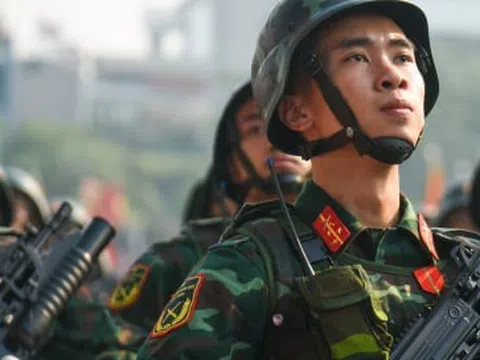 Số thí sinh đăng ký xét tuyển ngành quân đội tăng hơn 40%