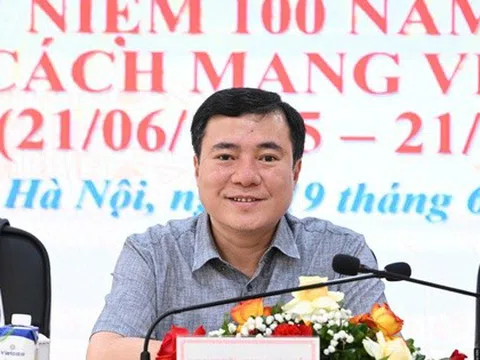 Bộ Công Thương đang phối hợp xử lý vụ một người nổi tiếng trên mạng xã hội bị tố bán hàng lậu