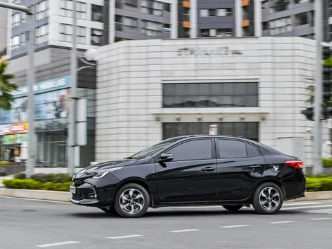 Xe Nhật buồn vui trái ngược ở phân khúc sedan giá rẻ