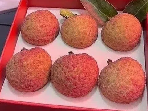 Cận cảnh quả vải giá 181 triệu đồng đang xôn xao mạng xã hội