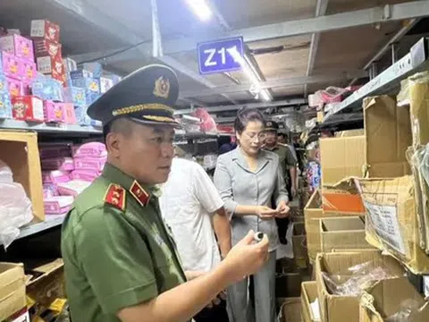 Giám đốc Công an Hà Nội thân chinh kiểm tra thực tế tình hình sản xuất, kinh doanh tại thủ phủ La Phù
