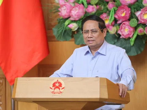 Thủ tướng chủ trì họp triển khai tổ chức chính quyền địa phương 2 cấp