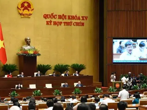 Quốc hội xem xét quyết định về công tác nhân sự
