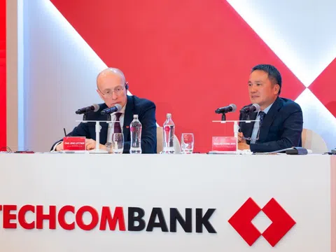 Điều gì đang xảy ra với cổ phiếu Techcombank?