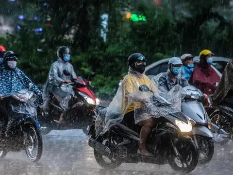 Miền Bắc đón mưa dông vào chiều tối