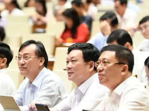Bổ sung nhiều quy định mới đối với cán bộ, công chức