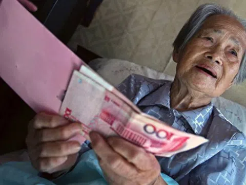 Hàng xóm mượn xe đạp không trả, 20 năm sau quay lại tặng 11 tỷ đồng