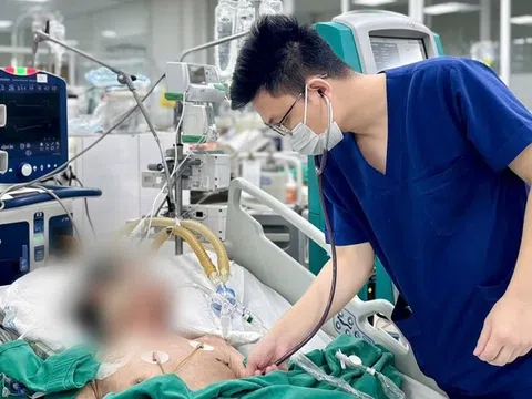 Suy thượng thận vì uống ‘thần dược’ chứa corticoid suốt 10 năm