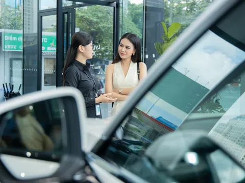 Không cần đợi giảm phí trước bạ, khách Việt ồ ạt mua xe đầu năm