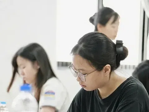 Bộ GD&ĐT: Kết thúc ngày thi đầu tiên, 15 thí sinh bị đình chỉ thi