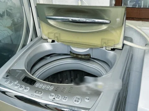 2 "góc khuất" máy giặt khiến quần áo càng giặt càng bẩn, 90% người không hề biết