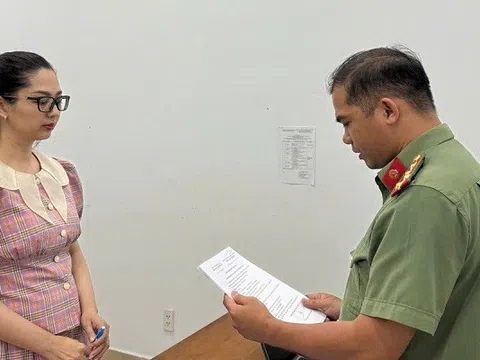 Tạm hoãn xuất cảnh đối với Nguyễn Trúc Hương