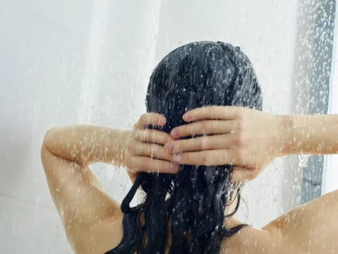Những điều kiêng kỵ khi tắm vào mùa hè