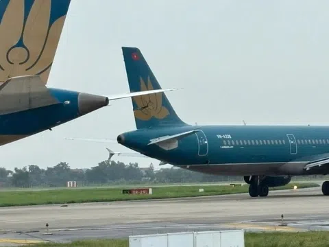 Báo cáo Bộ Xây dựng vụ 2 máy bay va quệt ở sân bay Nội Bài