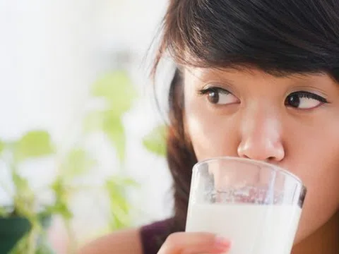 Uống sữa mỗi ngày, nhưng bạn đã chọn đúng loại chưa? Sữa A2, nguyên chất hay sữa chua, đâu là "vua dinh dưỡng"?