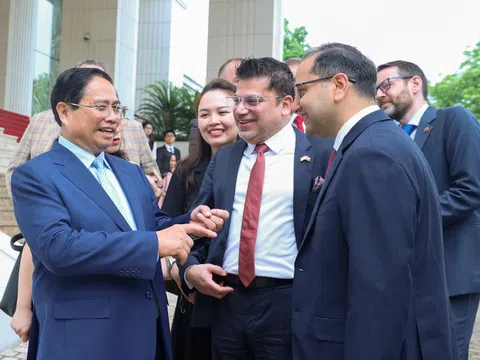 Thủ tướng muốn đưa thương mại, đầu tư Việt - Anh vượt 10 tỷ USD