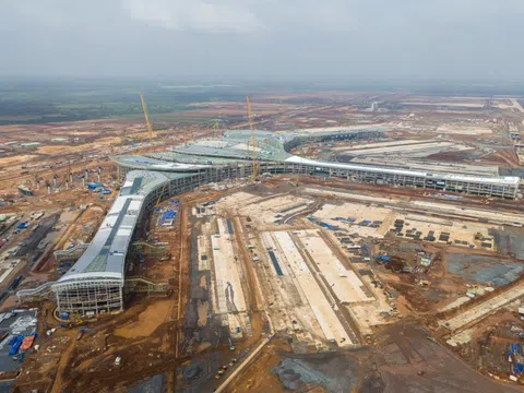 Sân bay Long Thành cần gì để được như Changi, Suvarnabhumi?