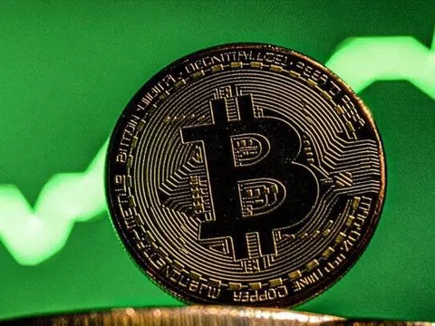 Bitcoin âm thầm tiến về đỉnh lịch sử