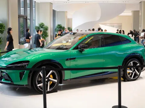 Phanh SUV điện bắt lửa, Xiaomi ra thông báo khẩn