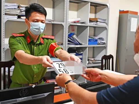 Tạm dừng đăng ký xe mới đến hết tháng 6