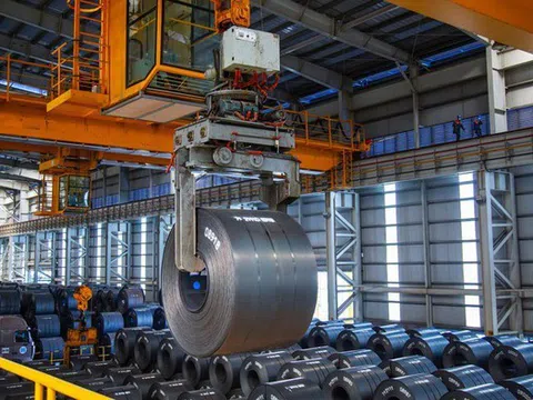 Thép Việt Nam vào Anh bị áp hạn ngạch tự vệ mới