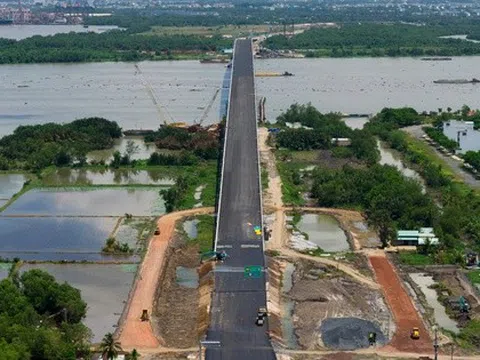 Cận cảnh cầu Nhơn Trạch nối TP HCM - Đồng Nai dự kiến thông xe ngày 19-8