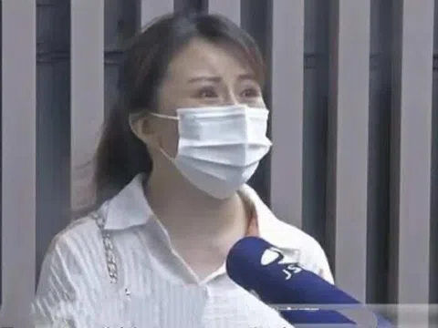 Người phụ nữ gửi tiết kiệm hơn 1 tỷ đồng, nhân viên ngân hàng lập tức dùng tiền mua bảo hiểm, bị phát hiện còn thách thức: “Chị làm lớn chuyện chúng tôi sẽ báo cảnh sát”