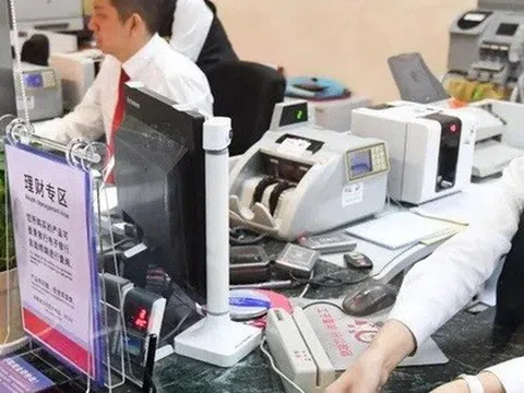 "53 tỷ này là của chị, cứ cầm mà tiêu": Nhân viên ngân hàng khẳng định khi người phụ nữ trình báo số tiền chuyển nhầm vào tài khoản