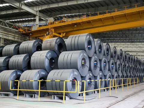 Việt Nam áp thuế chống bán phá giá thép cán nóng từ Trung Quốc