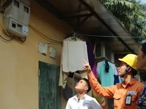 Hóa đơn tiền điện tăng mạnh giữa mùa hè: Sử dụng thế nào cho tiết kiệm?