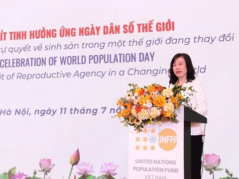 Đề xuất hỗ trợ tiền mặt hoặc hiện vật với gia đình sinh hai con gái