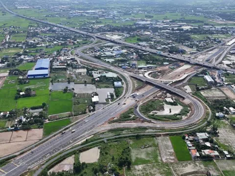 TP.HCM tăng tốc mở đường, bất động sản cửa ngõ phía tây hưởng lợi