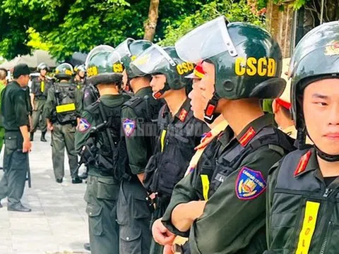 Hàng chục cảnh sát xuất hiện trước nhà em trai trùm giang hồ Đạt "ma" ở Thanh Hóa
