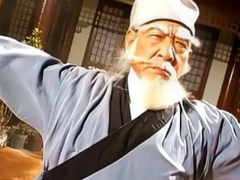 Vô Danh Thần Tăng đang trốn tránh ai mà vừa nghe tin tức liên quan tới người này đột nhiên mặt biến sắc?