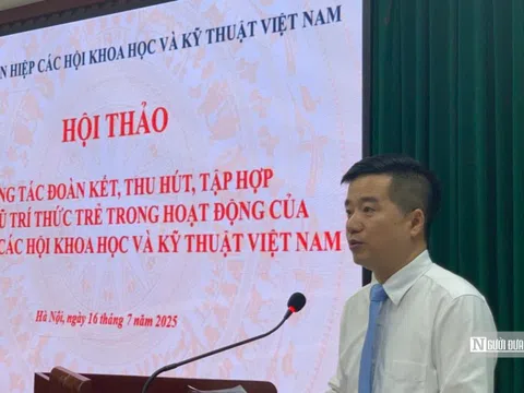 Bàn giải pháp thu hút trí thức trẻ trong bối cảnh tái cơ cấu hệ thống