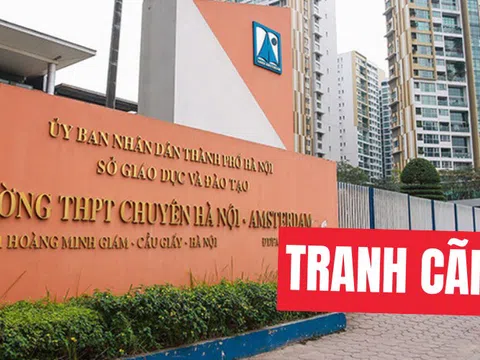 Đăng bài "khịa" học sinh trường THPT chuyên Hà Nội - Amsterdam sau kỳ thi tốt nghiệp, nam sinh gây tranh cãi!