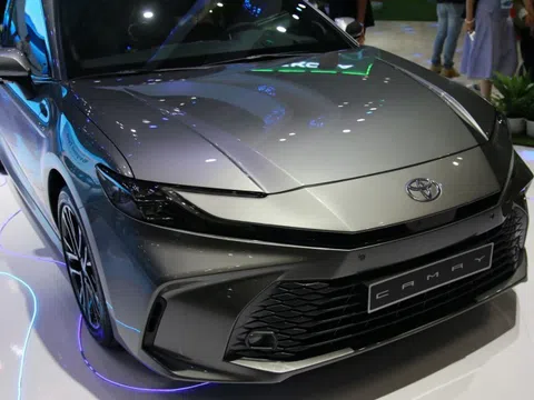 Toyota Camry, thành trì cuối cùng của nhóm sedan hạng D