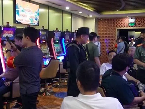 Vụ đánh bạc 107 triệu USD tại khách sạn Pullman: Yêu cầu 4 bị can bỏ trốn ra đầu thú