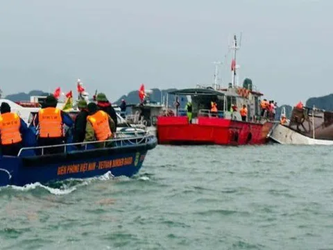 Vụ đắm tàu du lịch trên vịnh Hạ Long: Thủ tướng chỉ đạo khẩn trương tìm kiếm cứu nạn