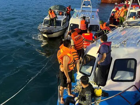 Vụ lật tàu tại Quảng Ninh: Cố gắng tìm kiếm hết các nạn nhân trước khi bão số 3 đổ bộ