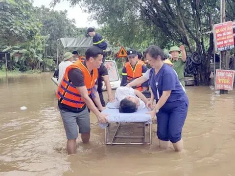 Chuyên gia chỉ mặt những dịch bệnh “ẩn mình” trong mùa mưa bão