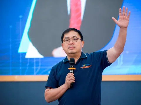 Sinh viên hỏi "Trong tuyển dụng, doanh nghiệp có sự phân biệt giữa các trường ĐH hay không?", ông Hoàng Nam Tiến tiết lộ luôn những trường được đánh giá cao