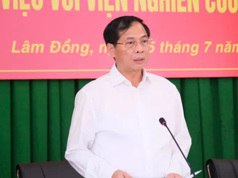 Phó Thủ tướng: Thu hút các nhà khoa học hàng đầu, từng bước làm chủ công nghệ hạt nhân