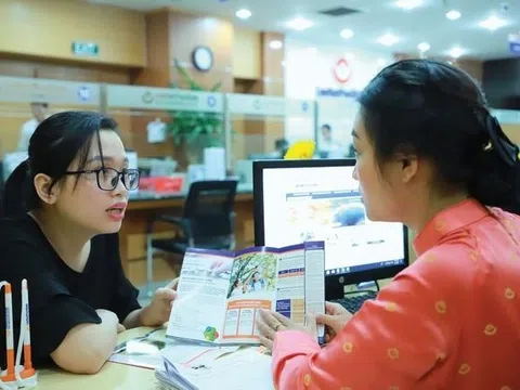 Các 'ông lớn' bảo hiểm thắng đậm