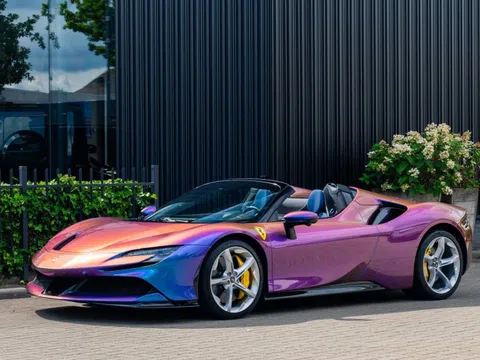 Ferrari và những gam màu độc