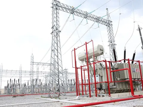 Đóng điện Trạm biến áp 220kV Dương Kinh, tăng cường đảm bảo điện cho thành phố Hải Phòng