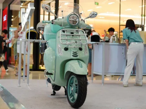 Chi tiết Vespa Primavera bản 2025, tay ga 'hạng sang' từ Italy