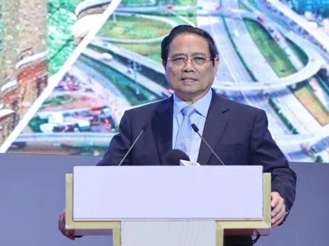 Thủ tướng: Đưa TP.HCM vươn ra thế giới