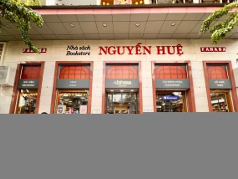 Chuỗi nhà sách lớn nhất Việt Nam làm ăn ra sao?