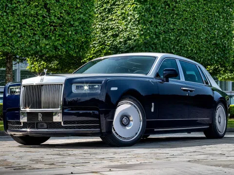 Rolls-Royce Phantom Extended lấy cảm hứng từ tranh tường Trung Hoa